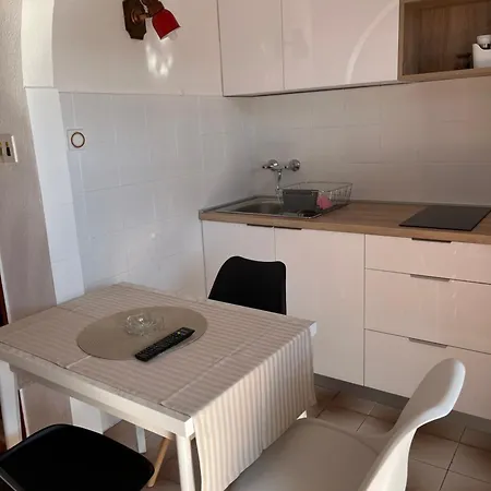 Palma Apartment Starigrad Paklenica