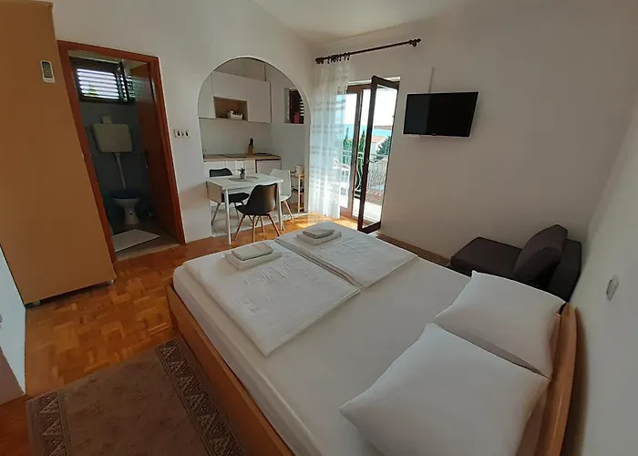 Palma Apartamento Starigrad Paklenica