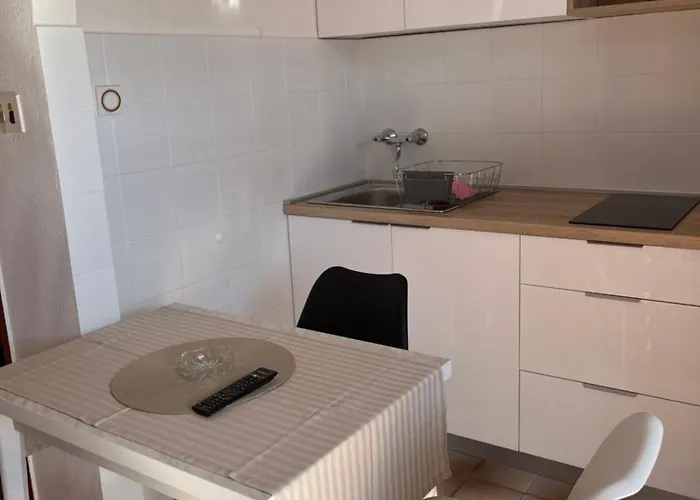 Palma Apartamento Starigrad Paklenica